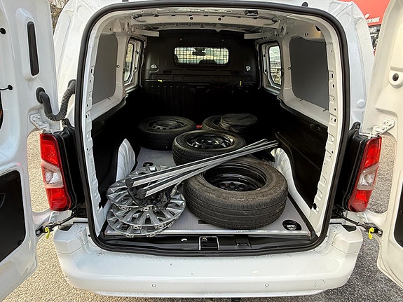 Citroen Berlingo 17 of 17