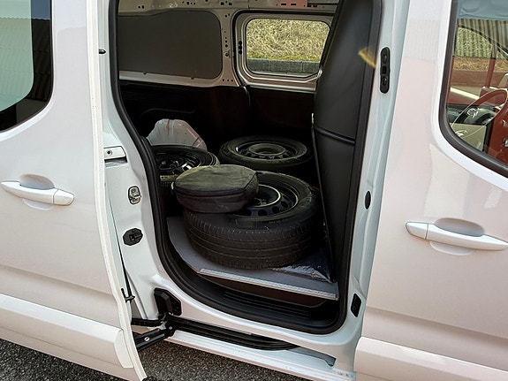 Citroen Berlingo 15 of 17