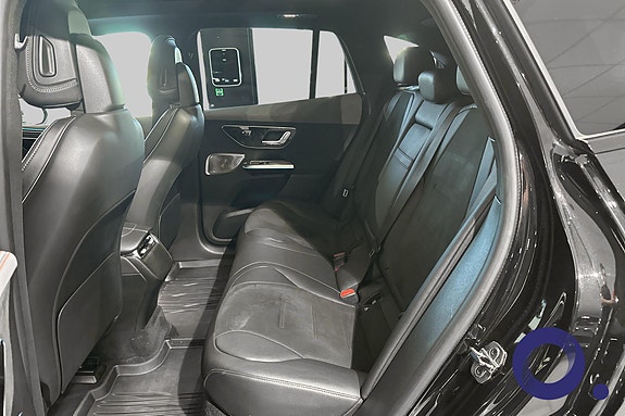 Mercedes-Benz EQE SUV 11 of 18