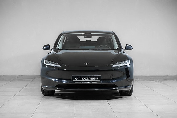 Tesla Model 3 2 of 23