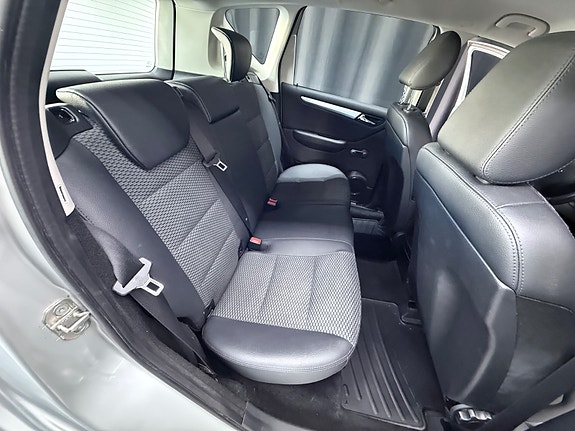 Mercedes-Benz A160 24 of 30