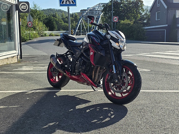 Suzuki GSX-S 750