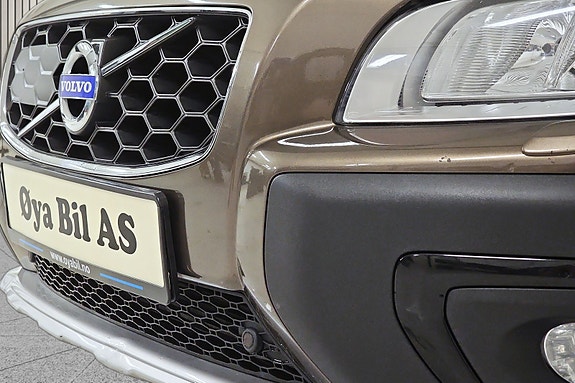 Volvo XC70 6 of 30