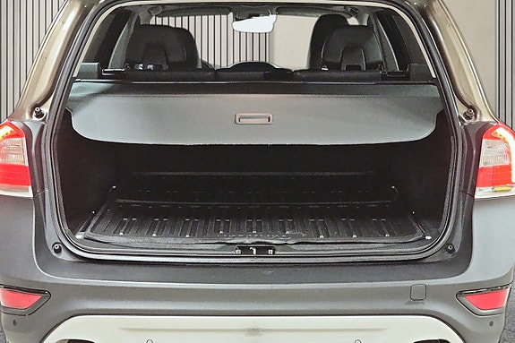 Volvo XC70 28 of 30