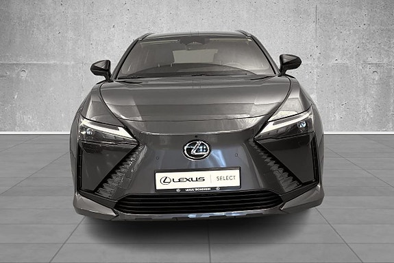 Lexus RZ450e 8 of 21