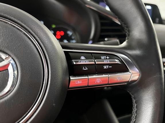 Mazda 3 9 of 24