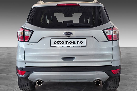 Ford Kuga 4 of 29