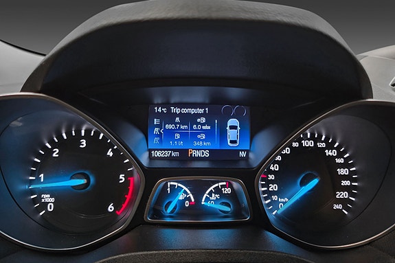 Ford Kuga 18 of 29