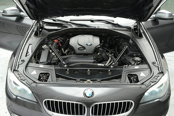 BMW 520d 4 of 30