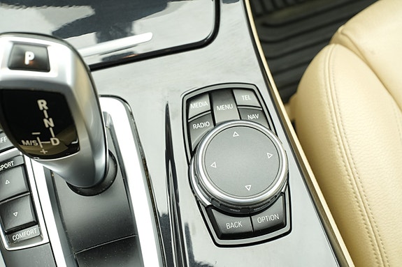 BMW 520d 25 of 30