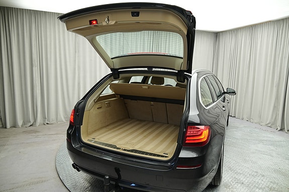 BMW 520d 12 of 30
