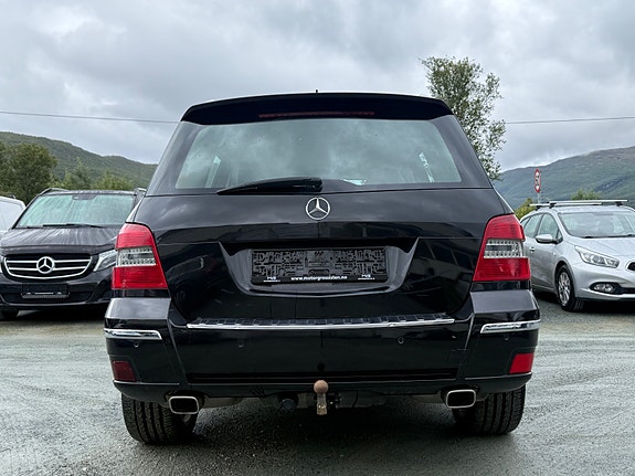Mercedes-Benz GLK220 6 of 23
