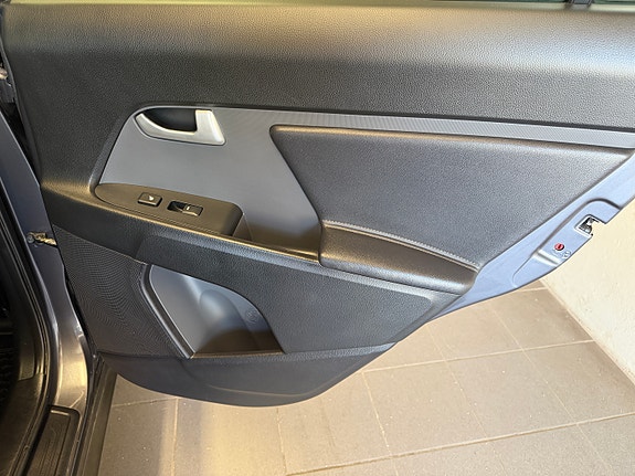Kia Sportage 14 of 30