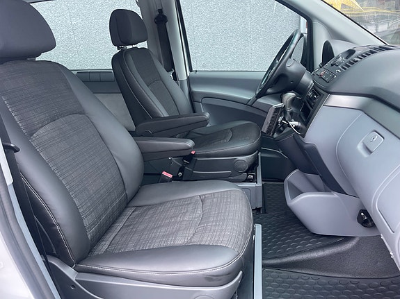 Mercedes-Benz Vito 111 25 of 30