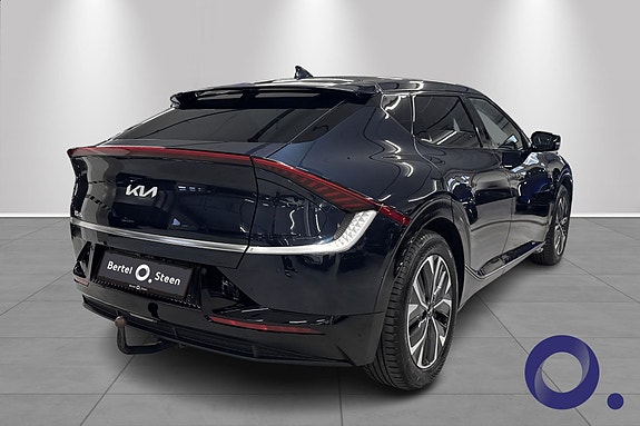 Kia EV6 8 of 19