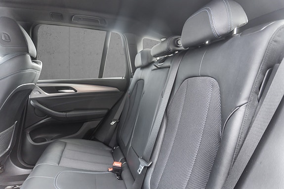 BMW X3 22 of 30
