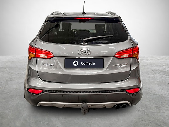 Hyundai Santa Fe 4 of 30