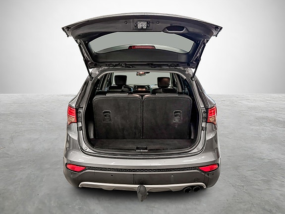 Hyundai Santa Fe 27 of 30