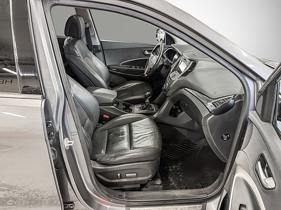 Hyundai Santa Fe 20 of 30