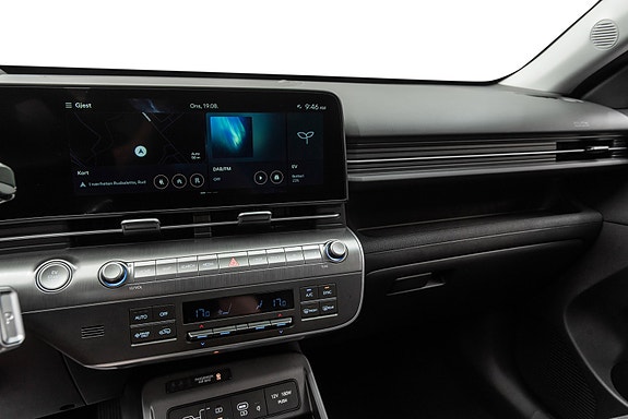 Hyundai Kona 21 of 28