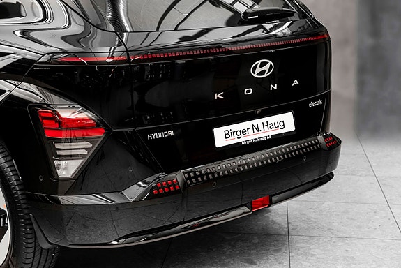 Hyundai Kona 7 of 28