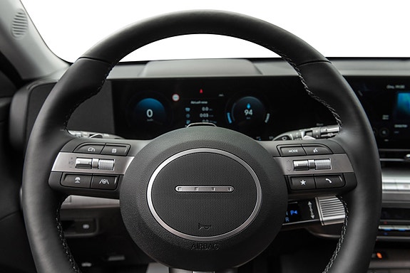 Hyundai Kona 18 of 28