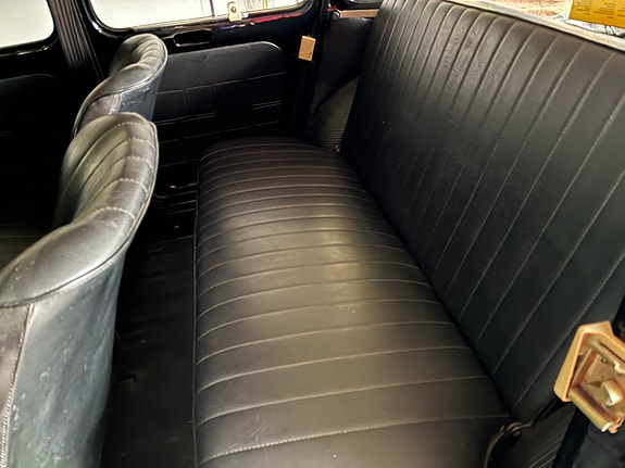 Renault 4 8 of 12