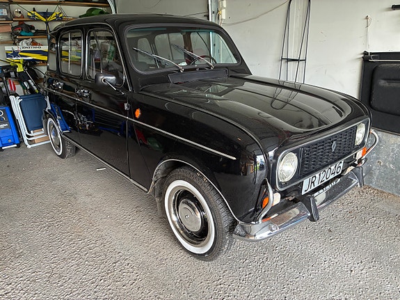 Renault 4 5 of 12