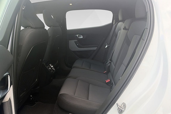 Polestar 2 17 of 18