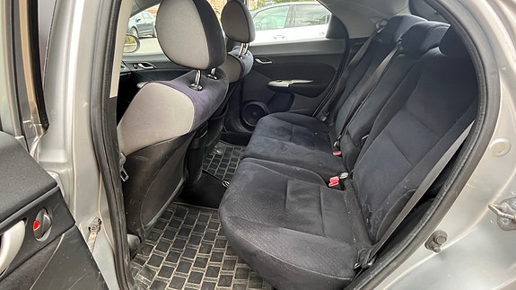 Honda Civic 8 of 13