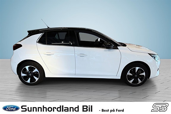 Opel Corsa-e 4 of 17