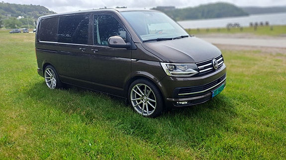 Volkswagen Transporter 8 of 25