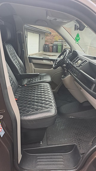 Volkswagen Transporter 15 of 25