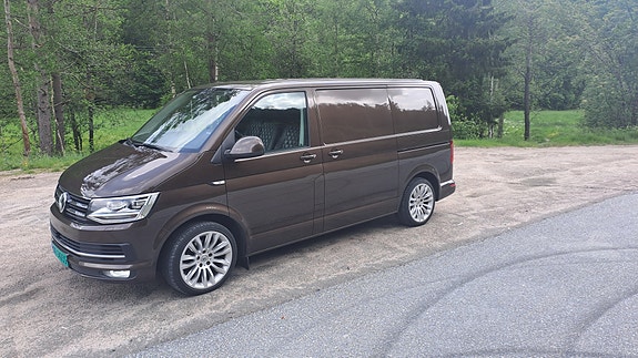Volkswagen Transporter 22 of 25