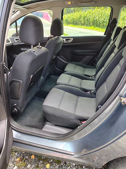 Peugeot 307 SW 9 of 15