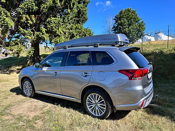 Mitsubishi Outlander 12 of 30