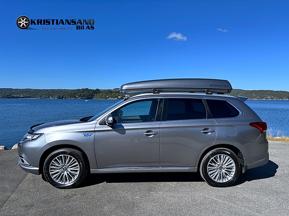Mitsubishi Outlander 2 of 30
