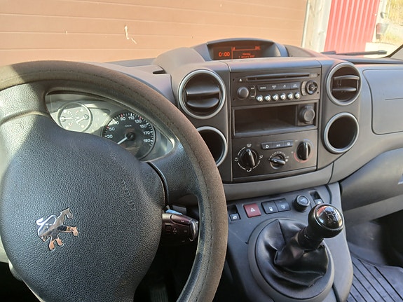 Peugeot Partner 7 of 10