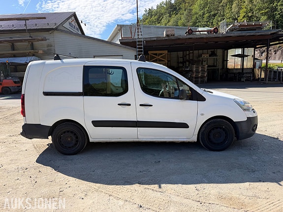 Citroen Berlingo 4 of 30