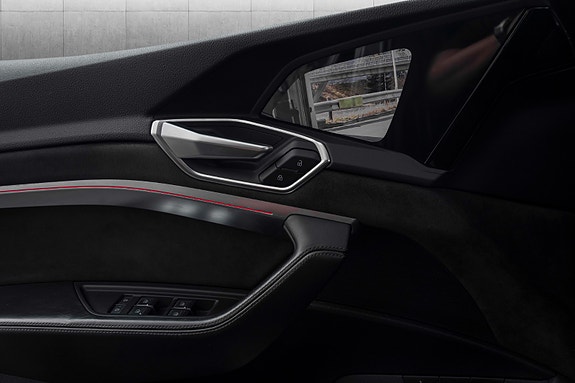 Audi e-tron 21 of 30