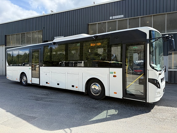 Volvo 8900. 12,2m. 2 identiske busser! 2 of 21
