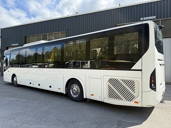Volvo 8900. 12,2m. 2 identiske busser! 6 of 21
