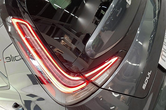 Kia e-Soul 26 of 26