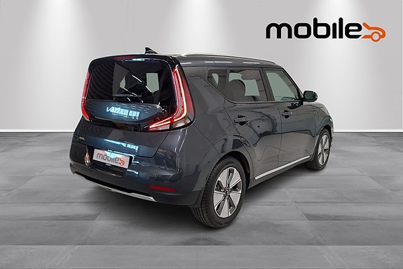 Kia e-Soul 3 of 26