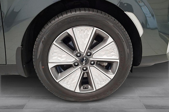 Kia e-Soul 24 of 26