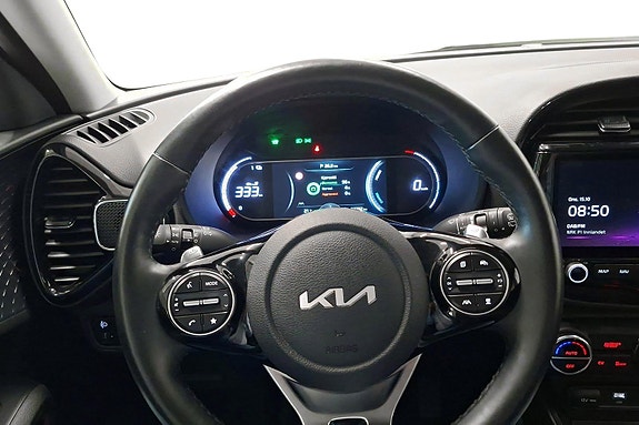 Kia e-Soul 9 of 26