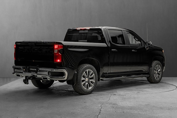 Chevrolet Silverado 1500 8 of 25