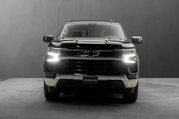 Chevrolet Silverado 1500 3 of 25
