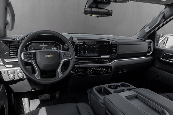 Chevrolet Silverado 1500 14 of 25