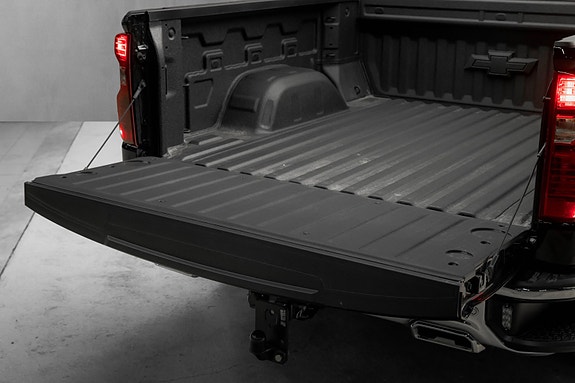 Chevrolet Silverado 1500 13 of 25